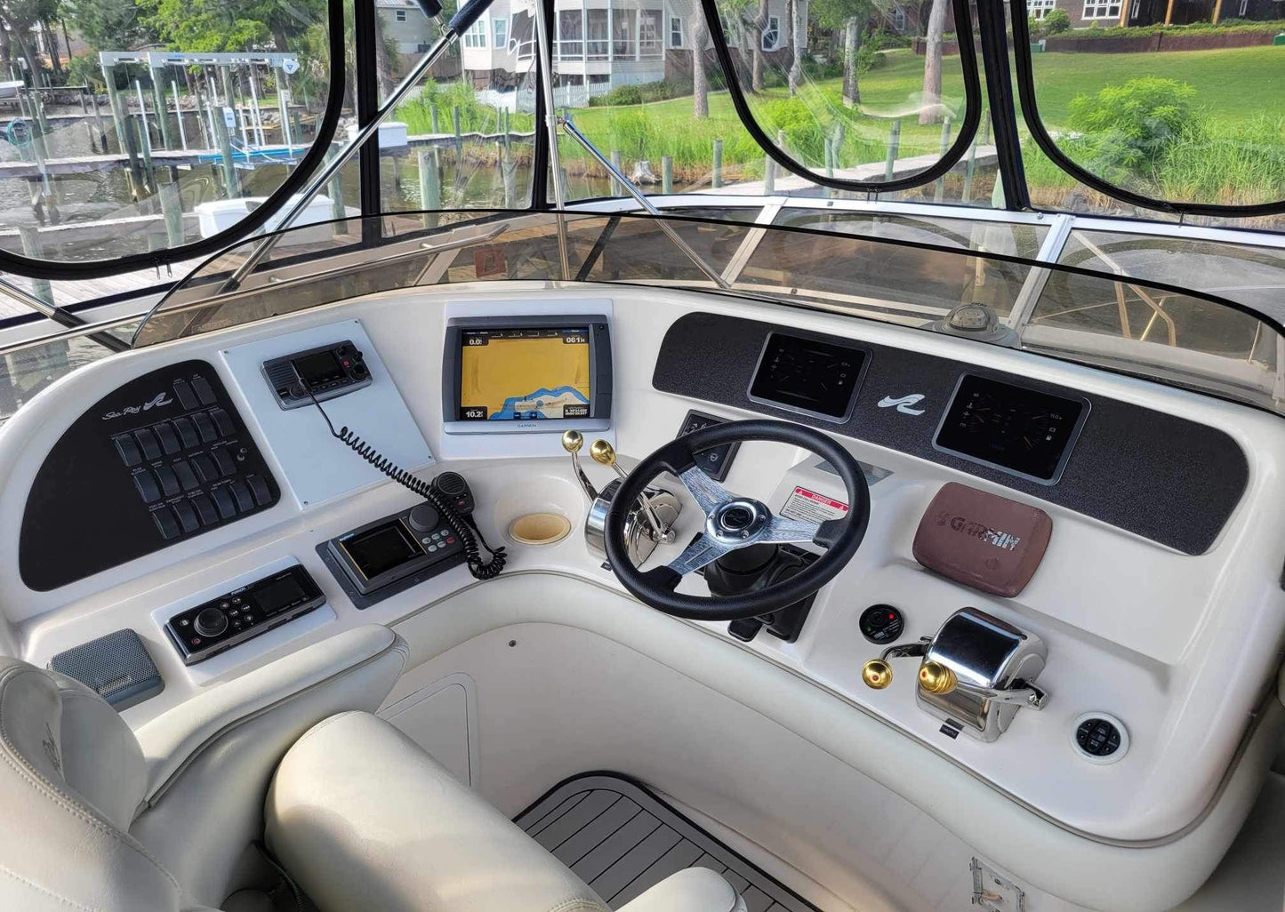 MEMU-7i digital boat gauges unit